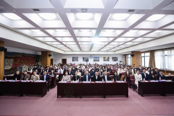 图3.jpg